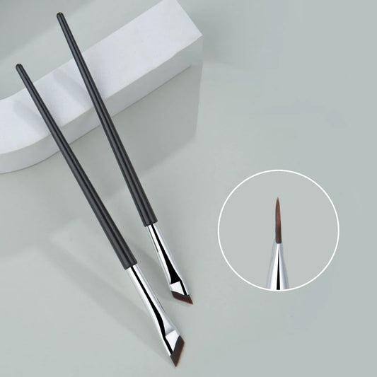 2pcs Angled Blade Eyeliner Brush - Ultra-Thin Fine Eyebrow and Flat Sickle Eyeliner Brushes - Precise Angled Makeup Tools for Eyeliner Application.